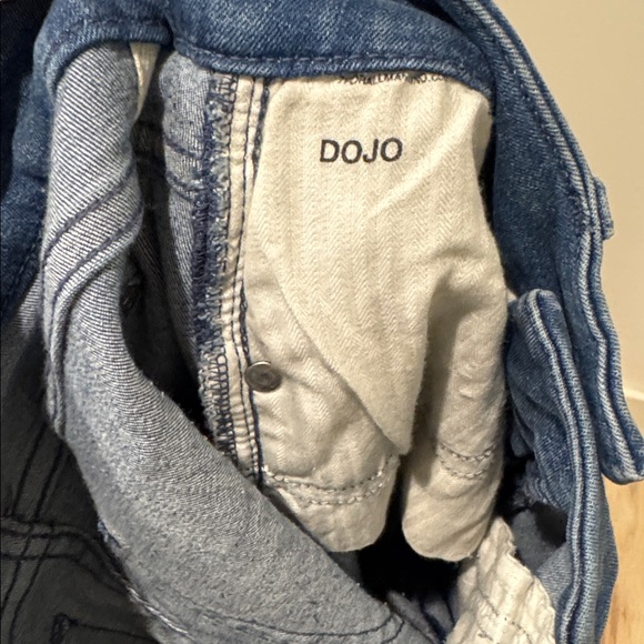 7 for All Mankind 💙 - Picture 6 of 7